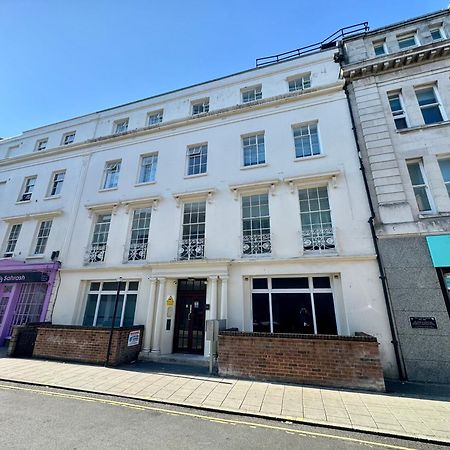 Ps Apartments Southampton Luaran gambar