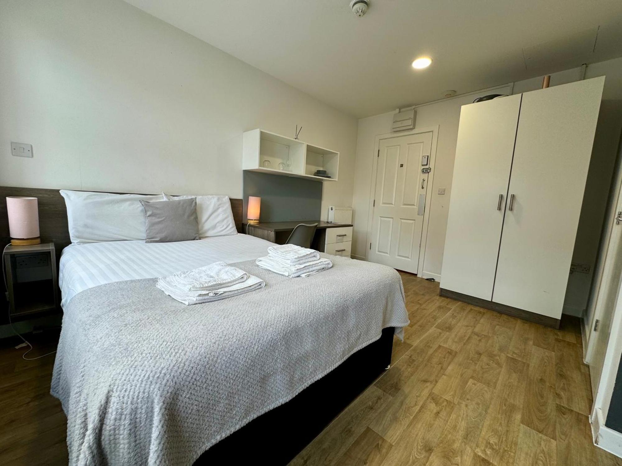 Ps Apartments Southampton Luaran gambar